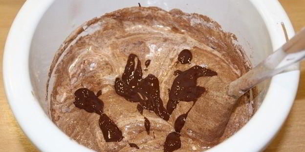 торт с вишней и шоколадным муссом