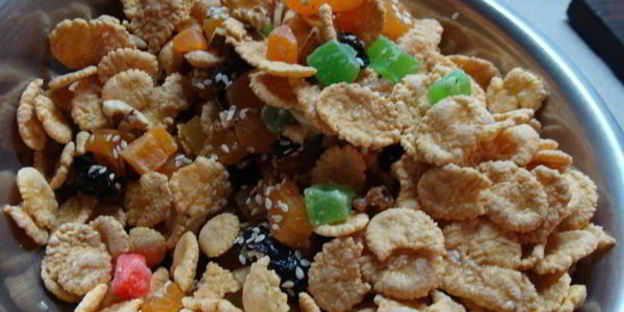 торт сникерс