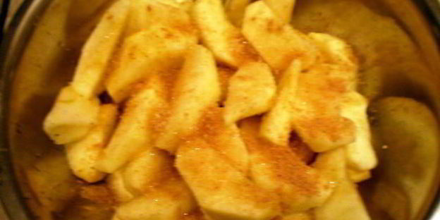 яблочный торт с карамельным баварским муссом