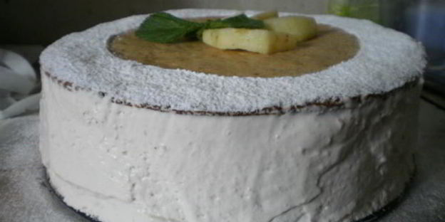 яблочный торт с карамельным баварским муссом