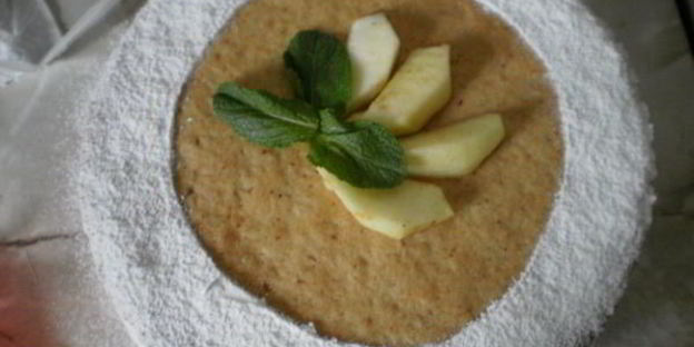 яблочный торт с карамельным баварским муссом