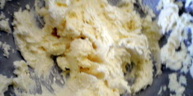 яблочный торт с карамельным баварским муссом