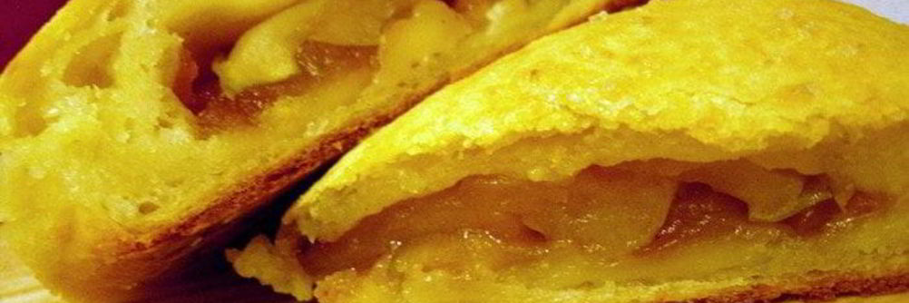 Творожные слойки с яблоками