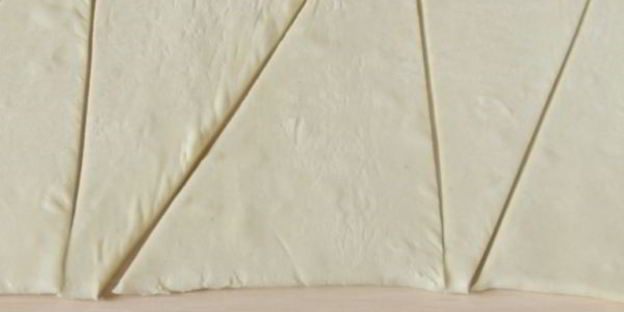 яблочные слойки со сладкой карамелью