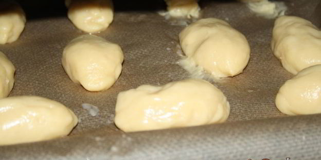 эклеры с заварным кремом