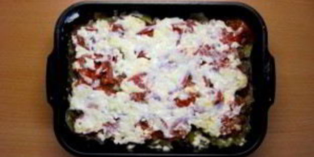 картофельная запеканка с фаршем и помидорами