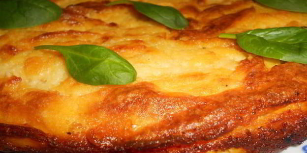 картофельная запеканка с мясом и шпинатом