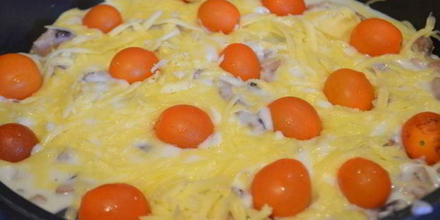 куриная запеканка из спагетти под корочкой из сыра джюгас