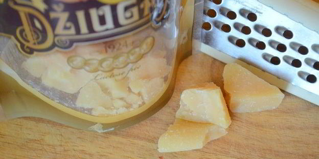 куриная запеканка из спагетти под корочкой из сыра джюгас