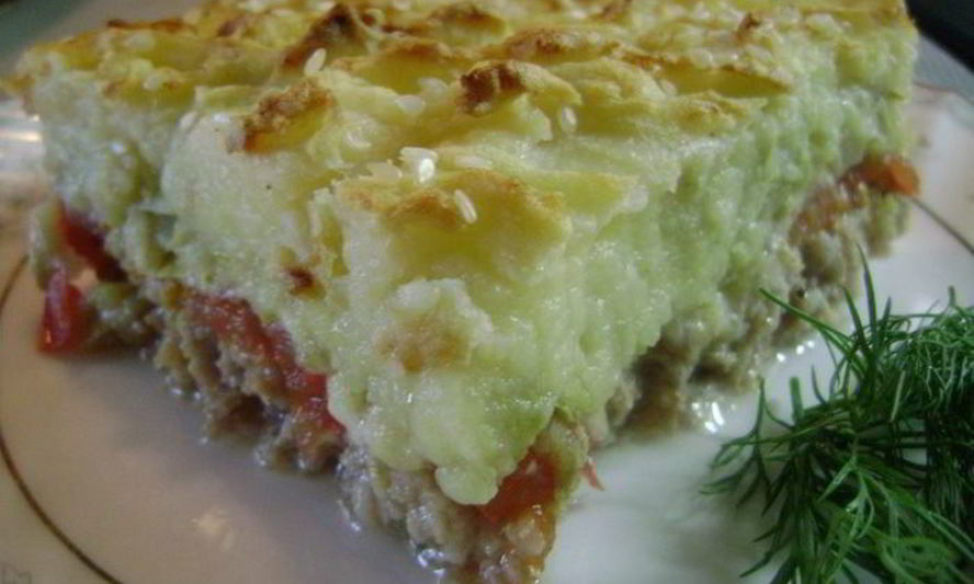 Рецепт слоеной запеканки с мясом и сыром