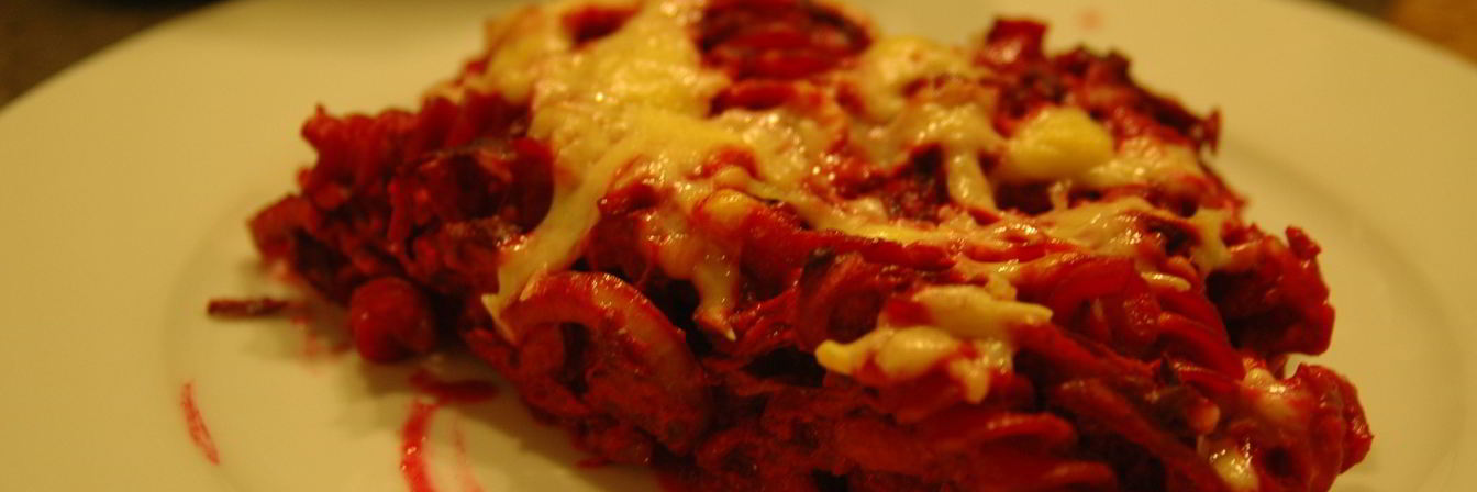 Свекольная запеканка с макаронами