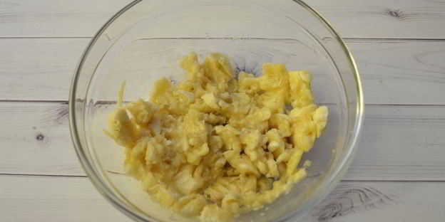 творожная запеканка с шелковицей