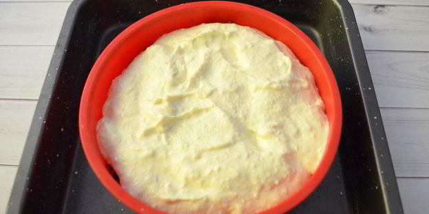 творожная запеканка с шелковицей