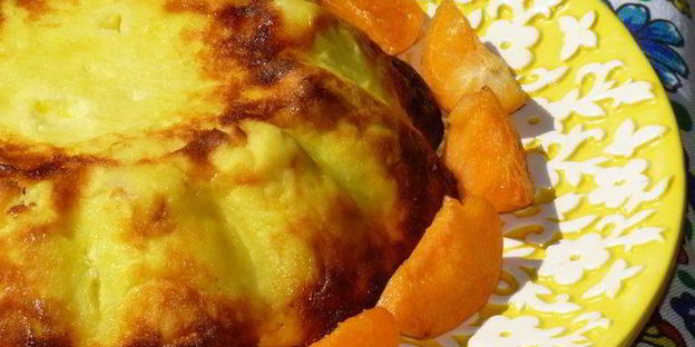 творожная запеканка-суфле с абрикосами