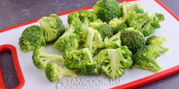 запеканка из брокколи с сыром и яйцами