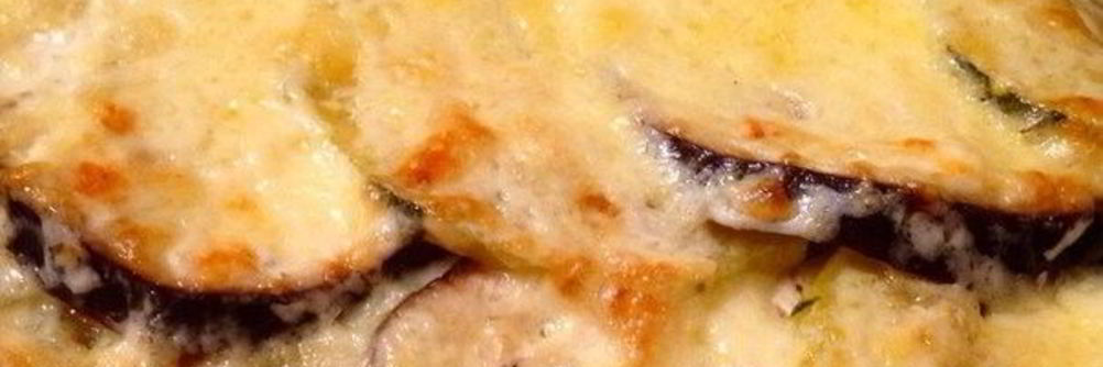 Запеканка из фарша, кабачка и баклажана