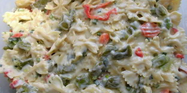 запеканка из макарон с овощами и белым соусом