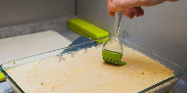 запеканка из пшенки с соусом из смородины