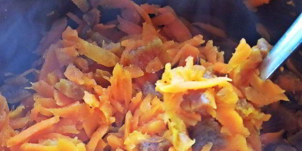 запеканка морковная с курагой