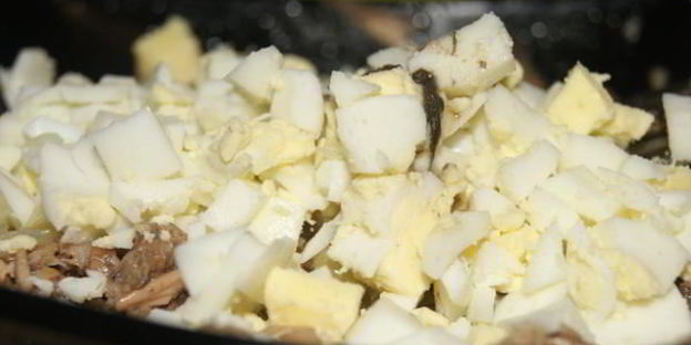 запеканка с картофелем и шпротами