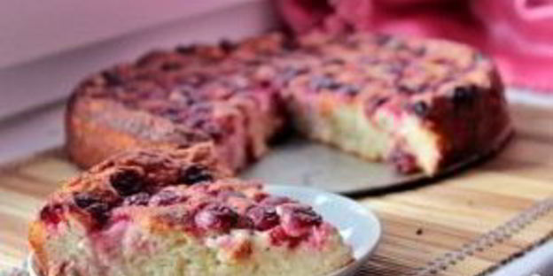 запеканка с вишней в мультиварке