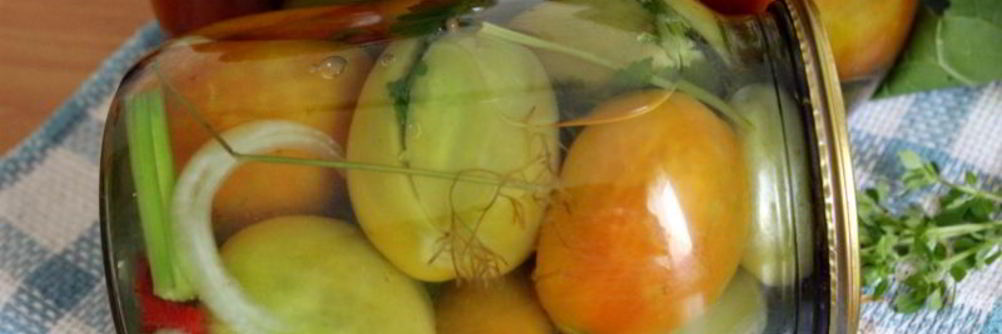 Фаршированные зеленые помидоры на зиму