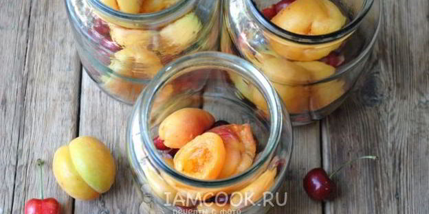 компот из черешни и абрикоса