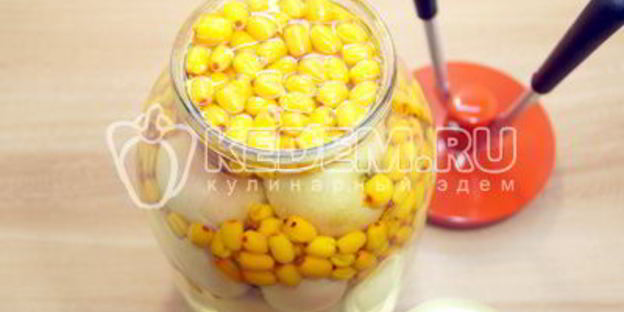 компот из облепихи и яблок на зиму