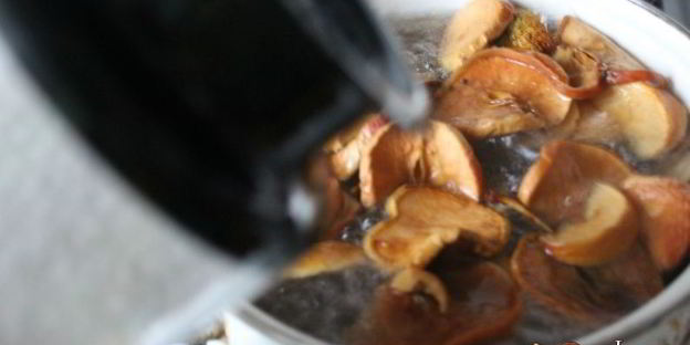 компот из сухофруктов с мандаринами