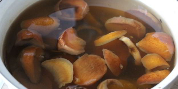 компот из сухофруктов с мандаринами