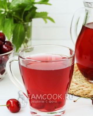 Компот из вишни и черешни