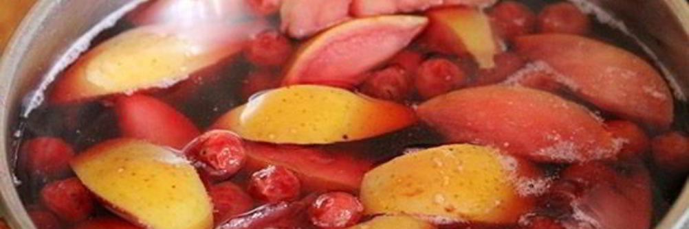 Компот из вишни и яблок на зиму