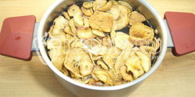 компот из вишни и яблок