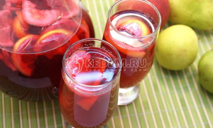 Рецепт вишневого компота с лимоном