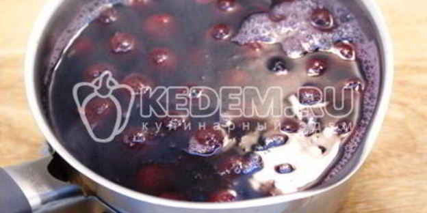 вишневый компот с лимоном