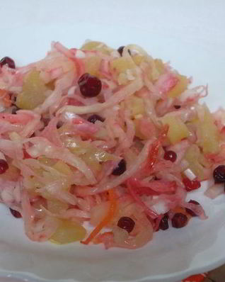 Квашенная капуста с картофелем