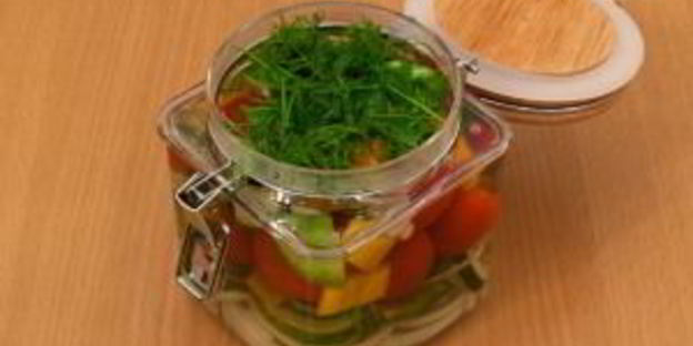 черри, огурцы, болгарский перец маринованные по-быстрому