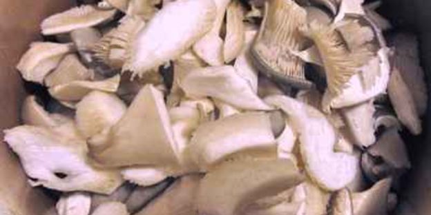 грибы маринованные