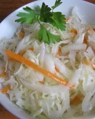 Капуста острая маринованная