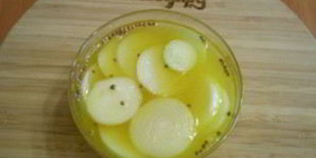 лук, маринованный к шашлыку