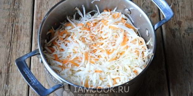 маринованная капуста с перцем