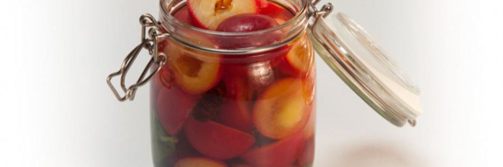 Маринованная слива