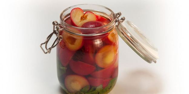 маринованная слива