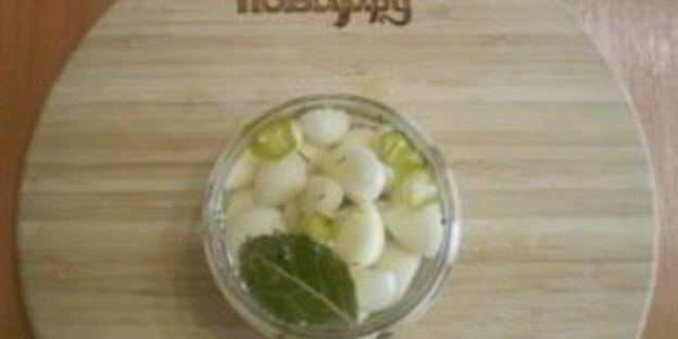 маринованный чеснок