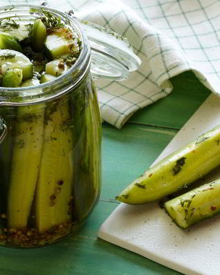 Маринованные огурчики с горчицей
