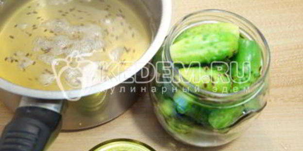 маринованные огурцы фирменные