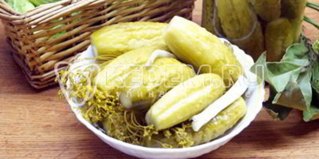 маринованные огурцы с хреном