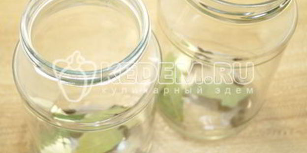 маринованные огурцы с укропом закусон