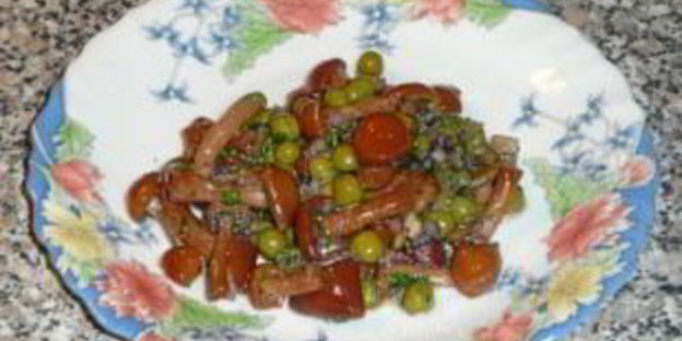 маринованные опята с горошком