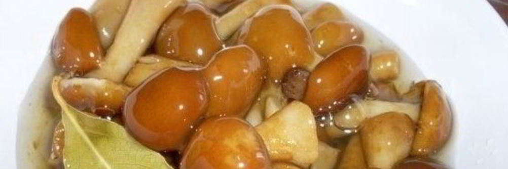 Маринованные опята в собственном соку